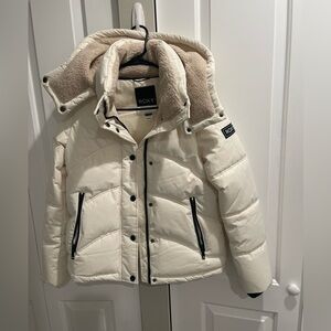 ROXY Ellie short puffer jacket- insulated XS